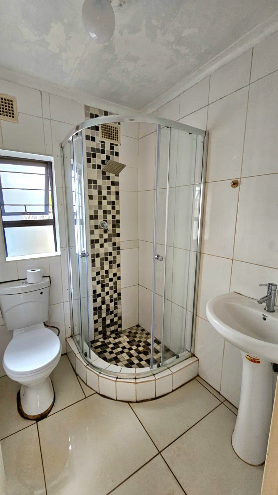 To Let 3 Bedroom Property for Rent in Schoemansville North West